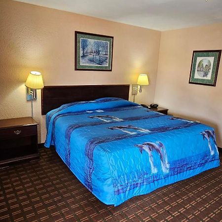 Mount Laurel Motel Hazleton Exterior foto